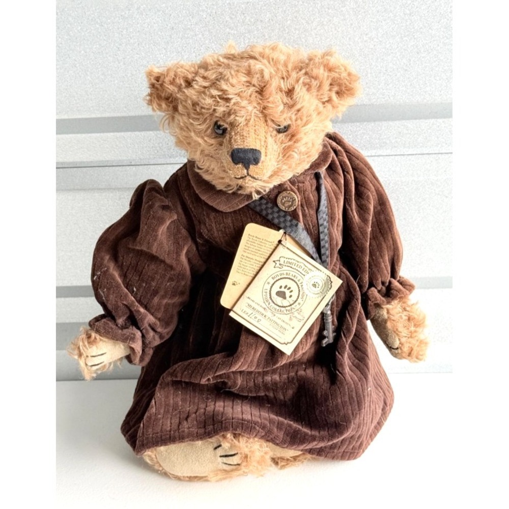 Boyds Bears - Meredith K. Pattington Limited Edition Mohair With Key And Stand